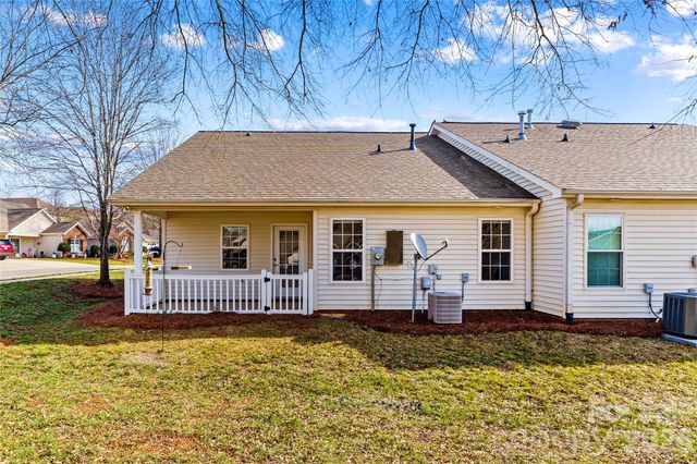 143 Ashwood Lane, Mooresville, NC 28117