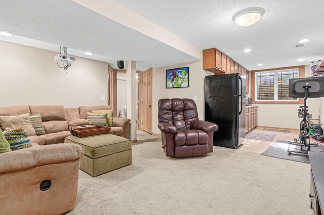 5773 Grandview Boulevard, Mound, MN 55364