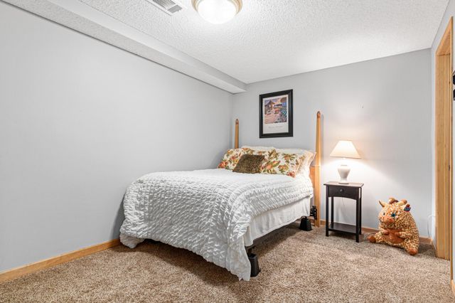 5773 Grandview Boulevard, Mound, MN 55364