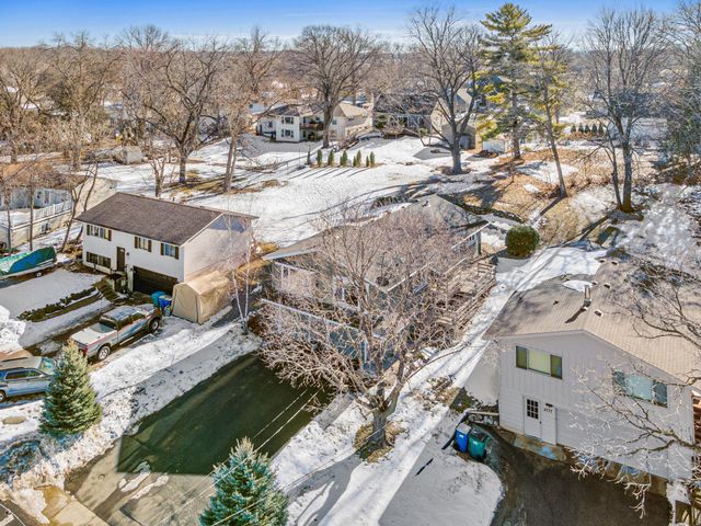 5773 Grandview Boulevard, Mound, MN 55364