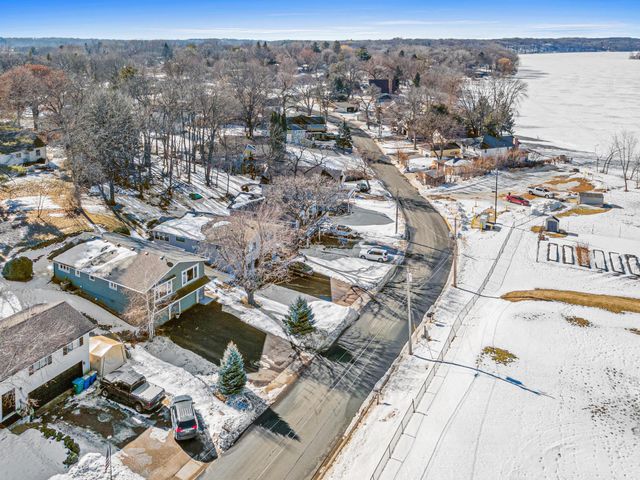5773 Grandview Boulevard, Mound, MN 55364