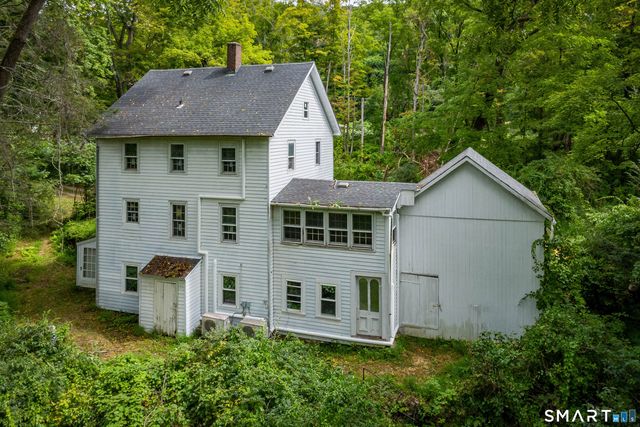 22 Waller Road, New Milford, CT 06755