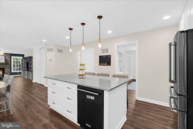 6423 HOLLY MARIE RD, Hanover, MD 21076