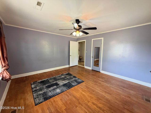 2301 S Nc 903 Highway, Magnolia, NC 28453