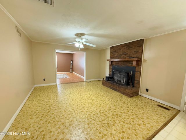 2301 S Nc 903 Highway, Magnolia, NC 28453