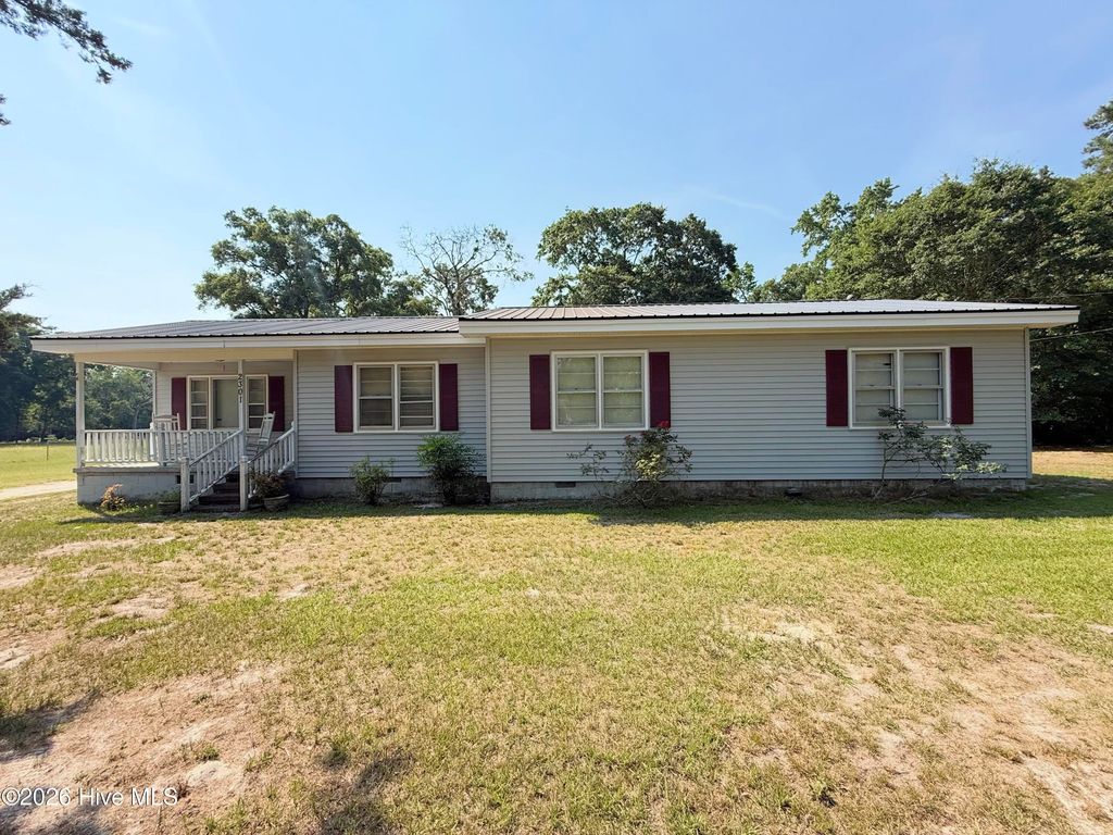 2301 S Nc 903 Highway, Magnolia, NC 28453