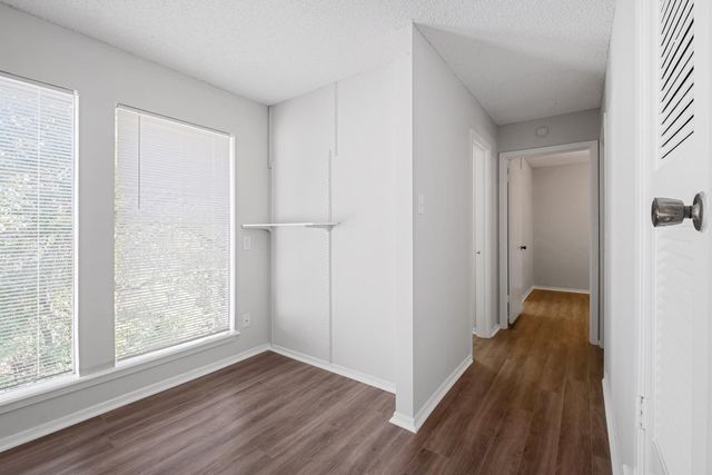 6205 Shadow Valley DR B, Austin, TX 78731