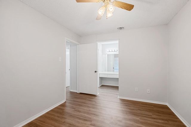 6205 Shadow Valley DR B, Austin, TX 78731