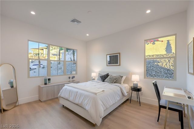 7 Grand Miramar Drive, Henderson, NV 89011