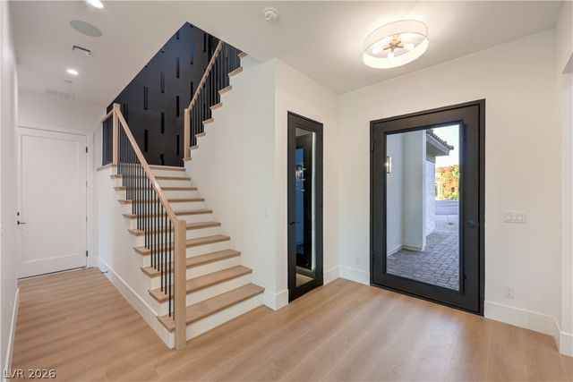 7 Grand Miramar Drive, Henderson, NV 89011