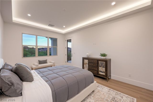 7 Grand Miramar Drive, Henderson, NV 89011