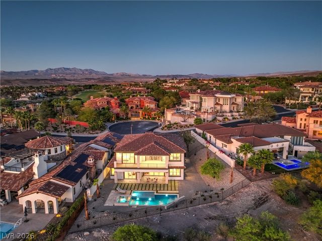 7 Grand Miramar Drive, Henderson, NV 89011