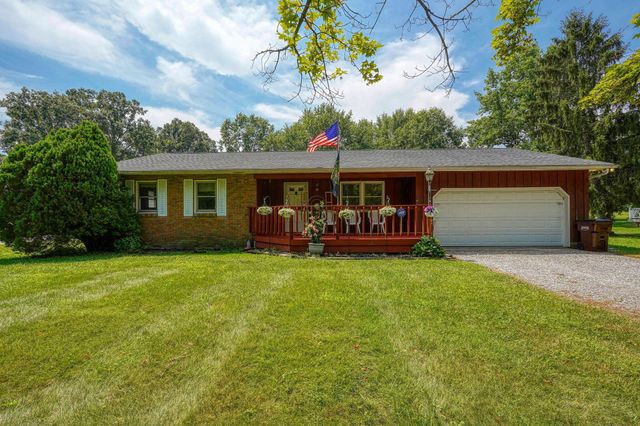 235 Needles Drive SW, Pataskala, OH 43062