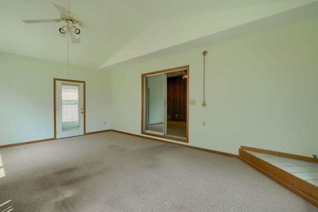 235 Needles Drive SW, Pataskala, OH 43062