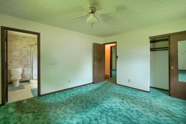 235 Needles Drive SW, Pataskala, OH 43062