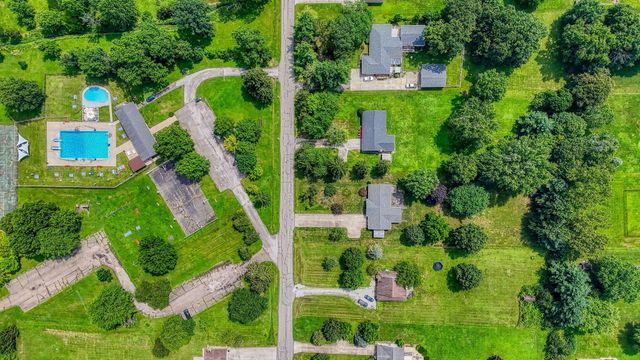 235 Needles Drive SW, Pataskala, OH 43062