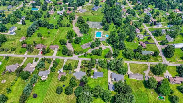 235 Needles Drive SW, Pataskala, OH 43062