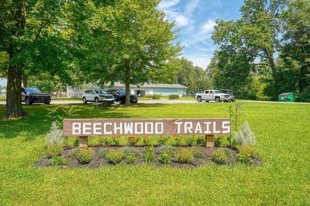 235 Needles Drive SW, Pataskala, OH 43062