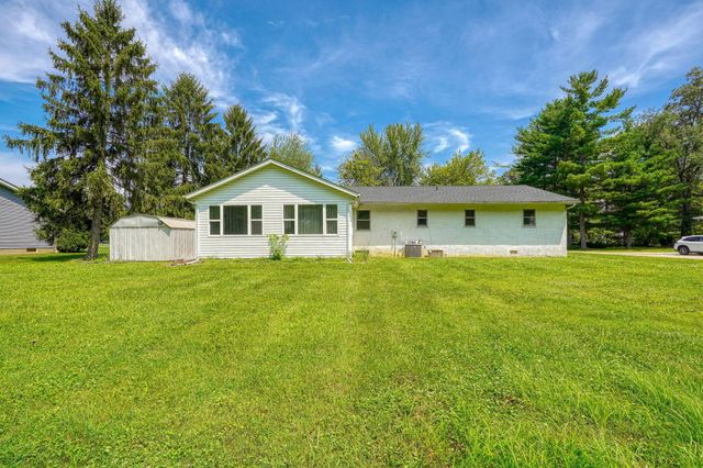 235 Needles Drive SW, Pataskala, OH 43062