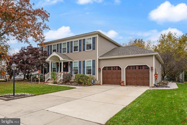 7 ABBOTSFORD DR, Marlton, NJ 08053