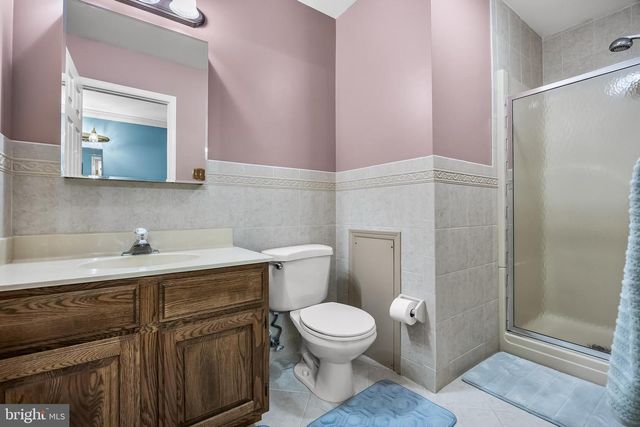 7 ABBOTSFORD DR, Marlton, NJ 08053