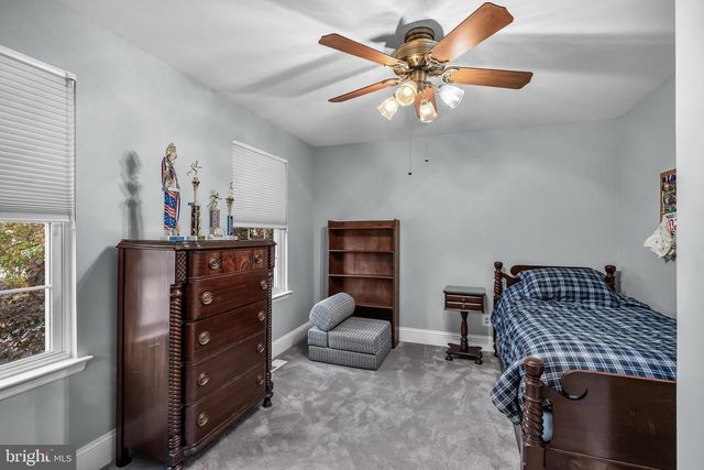 7 ABBOTSFORD DR, Marlton, NJ 08053