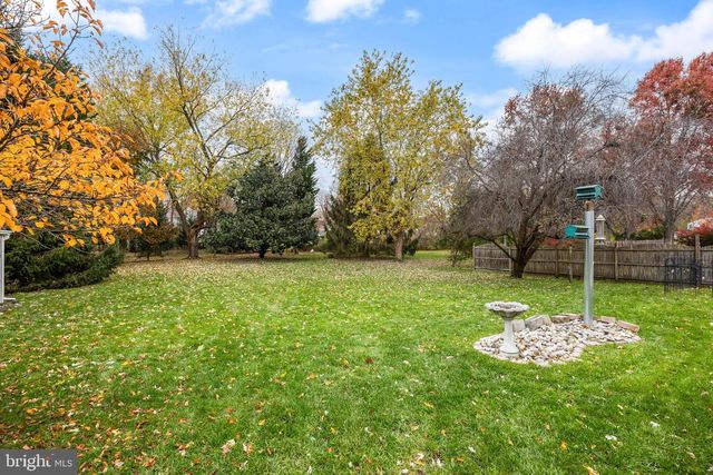 7 ABBOTSFORD DR, Marlton, NJ 08053