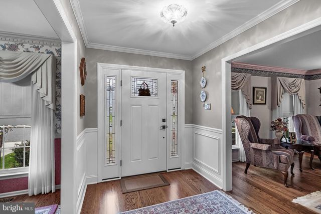 7 ABBOTSFORD DR, Marlton, NJ 08053