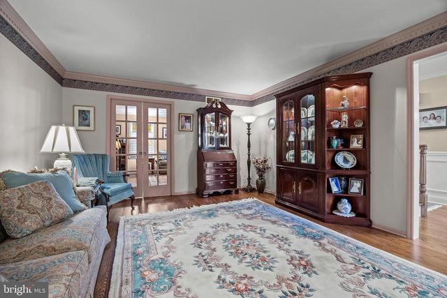 7 ABBOTSFORD DR, Marlton, NJ 08053