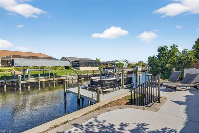 1421 SE 31st TER, Cape Coral, FL 33904