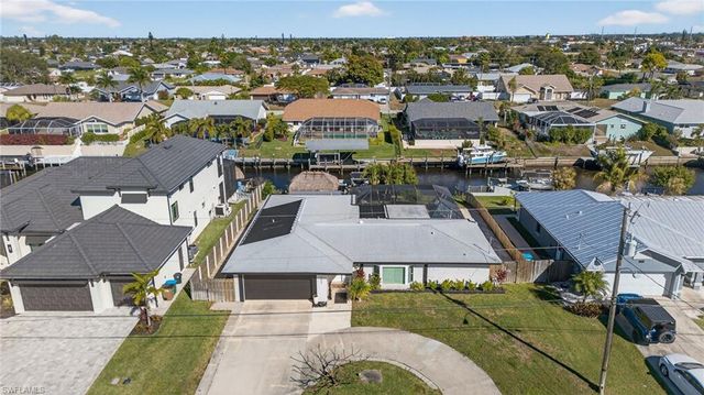 1421 SE 31st TER, Cape Coral, FL 33904