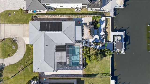 1421 SE 31st TER, Cape Coral, FL 33904