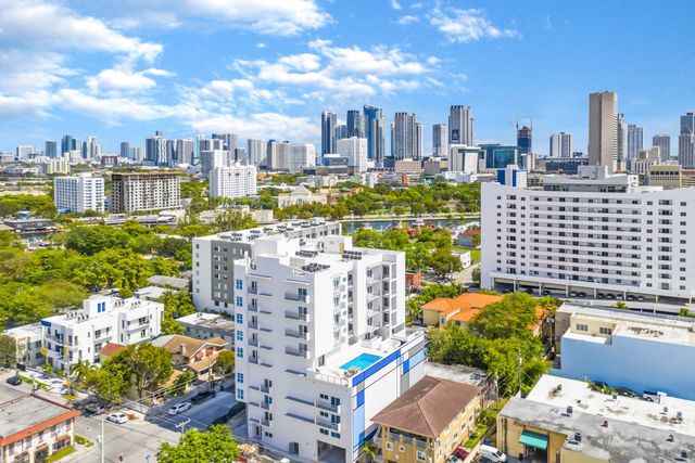 39 NW 7TH Avenue 405, Miami, FL 33128