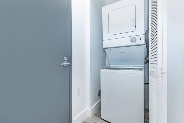 39 NW 7TH Avenue 405, Miami, FL 33128