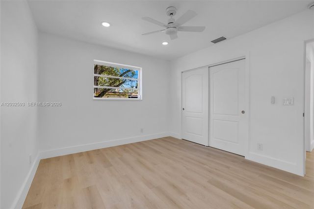 2101 N 56th Avenue, Hollywood, FL 33021