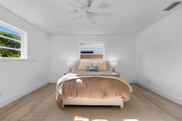 2101 N 56th Avenue, Hollywood, FL 33021