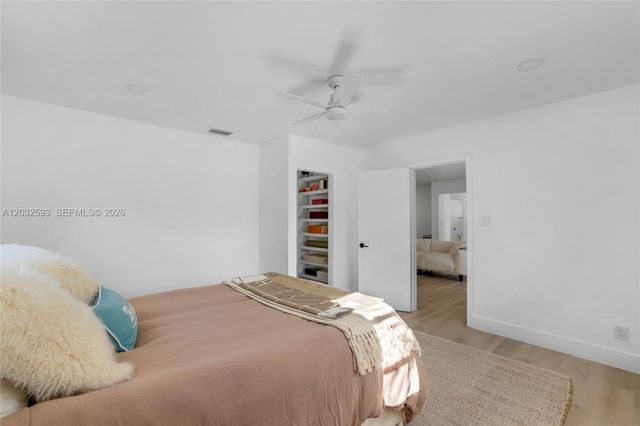 2101 N 56th Avenue, Hollywood, FL 33021