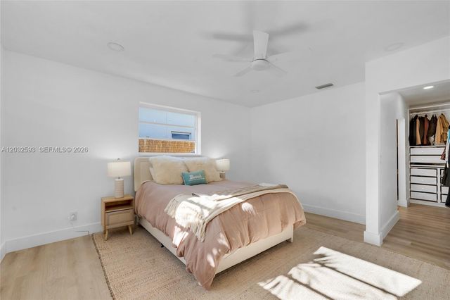 2101 N 56th Avenue, Hollywood, FL 33021