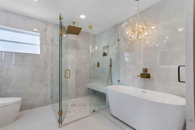 2101 N 56th Avenue, Hollywood, FL 33021