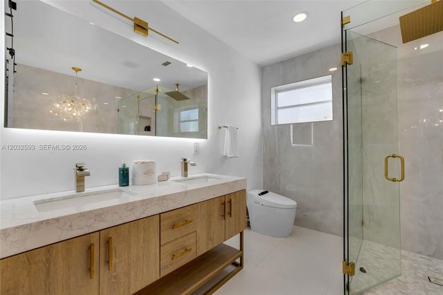 2101 N 56th Avenue, Hollywood, FL 33021