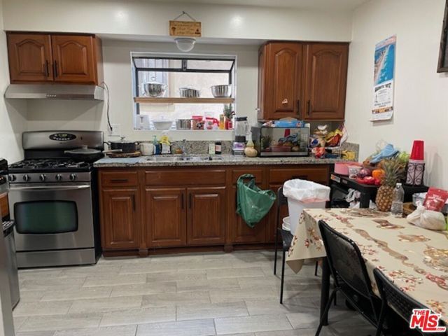 524 N Cummings Street, Los Angeles, CA 90033