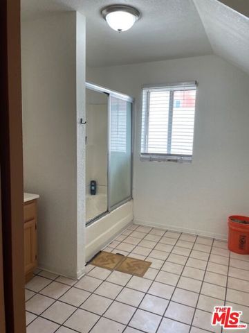 524 N Cummings Street, Los Angeles, CA 90033