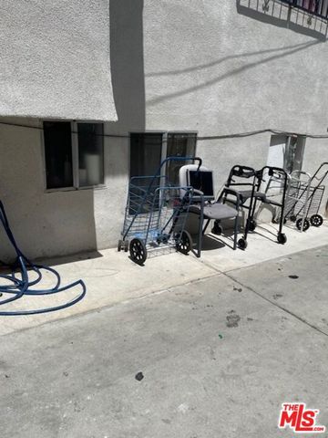 524 N Cummings Street, Los Angeles, CA 90033