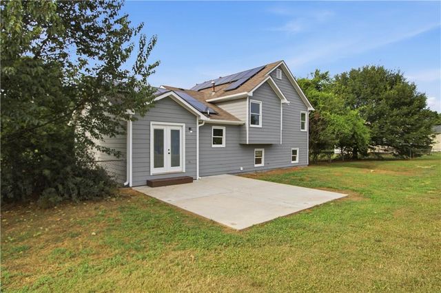 15 Fairfield Lane SW, Cartersville, GA 30120