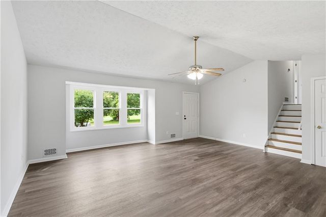 15 Fairfield Lane SW, Cartersville, GA 30120