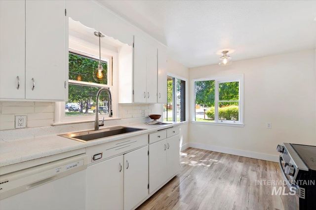419 S Jackson St, Boise, ID 83705