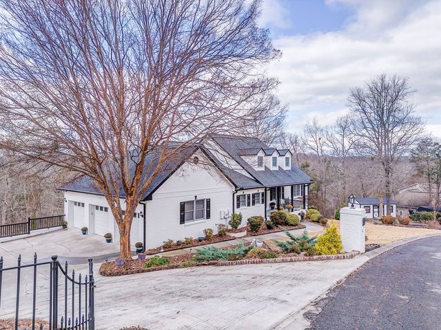 444 Battleline Drive, Rocky Face, GA 30740