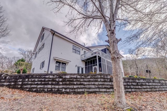 444 Battleline Drive, Rocky Face, GA 30740