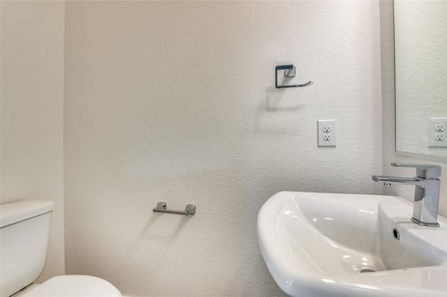 7307 Rubio Place, Dallas, TX 75235