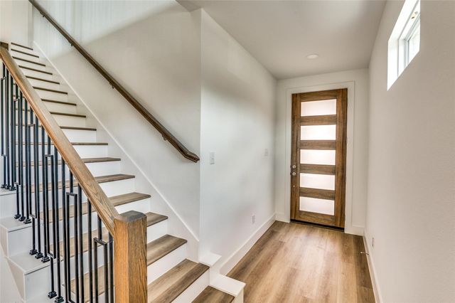 7307 Rubio Place, Dallas, TX 75235
